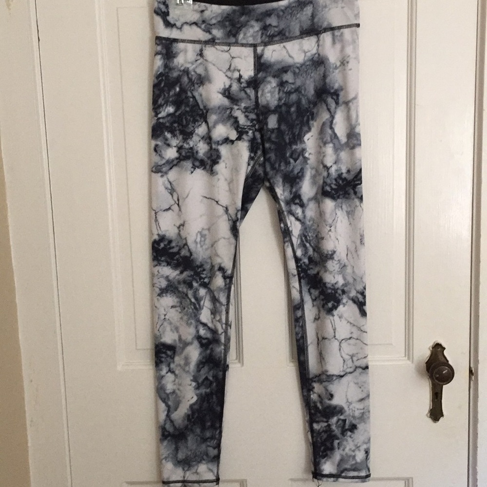 Girls yoga pants